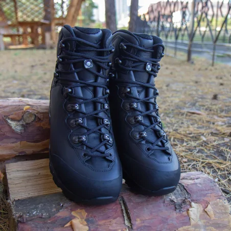 Черевики "LOWA CAMINO GTX®", Black